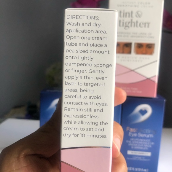 Fast Acting Eye Serum, Tint & Tighten (5) - Picture 11 of 15